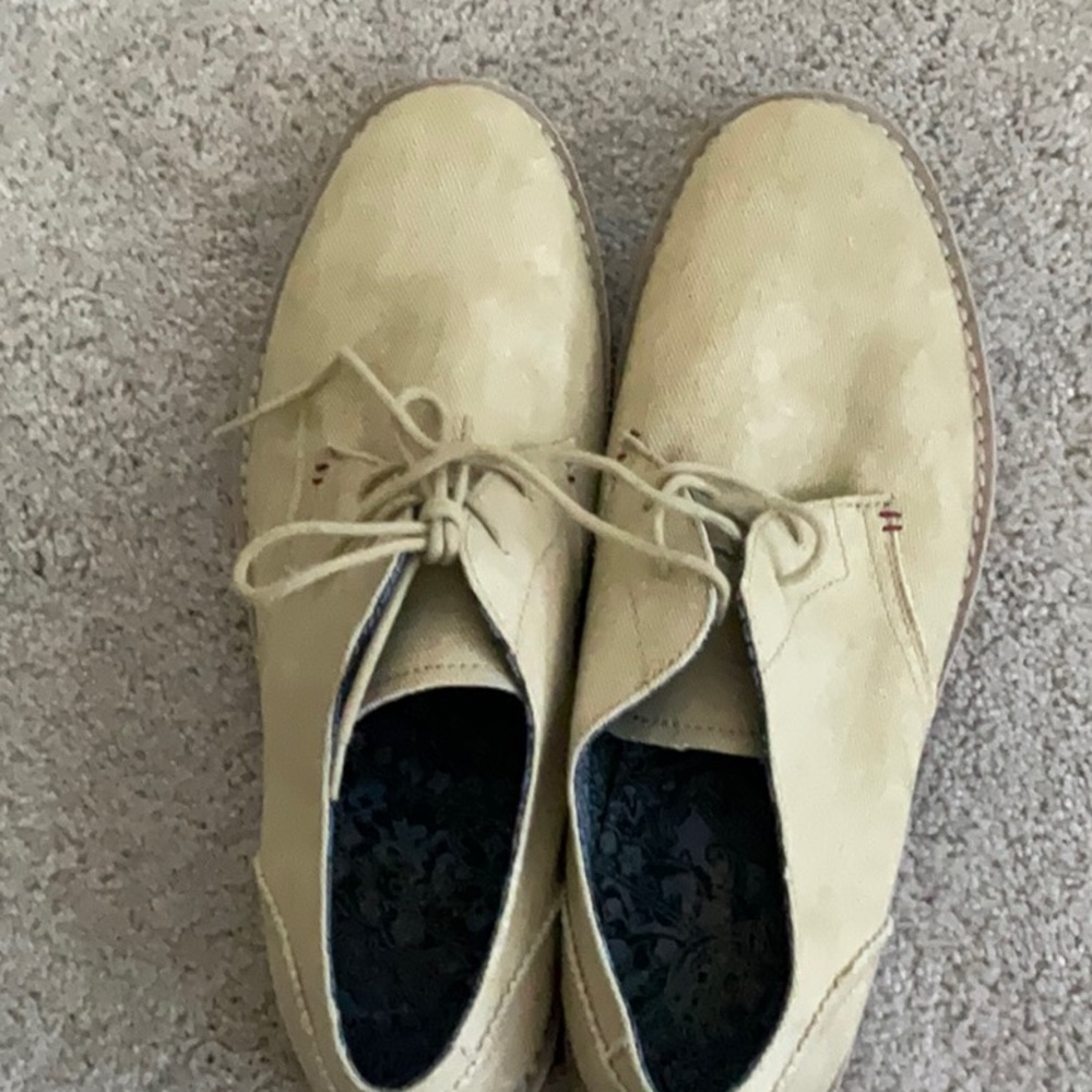 Penguin Light Beige Mens shoes
